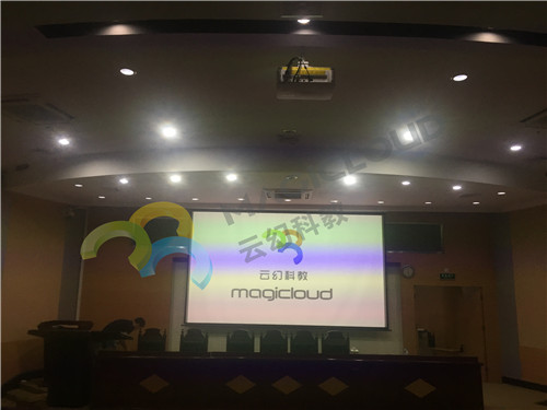 廣東省深圳市龍華新華中學