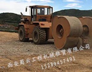 沖擊式壓路機租賃價(jià)格