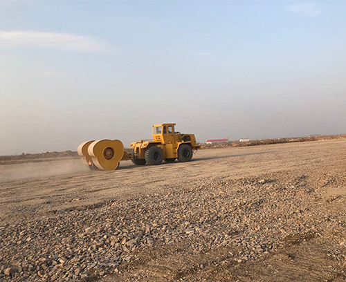 沖擊式壓路機租賃多少