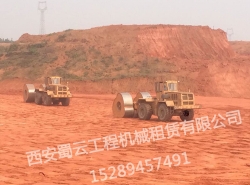 沖擊壓路機出租
